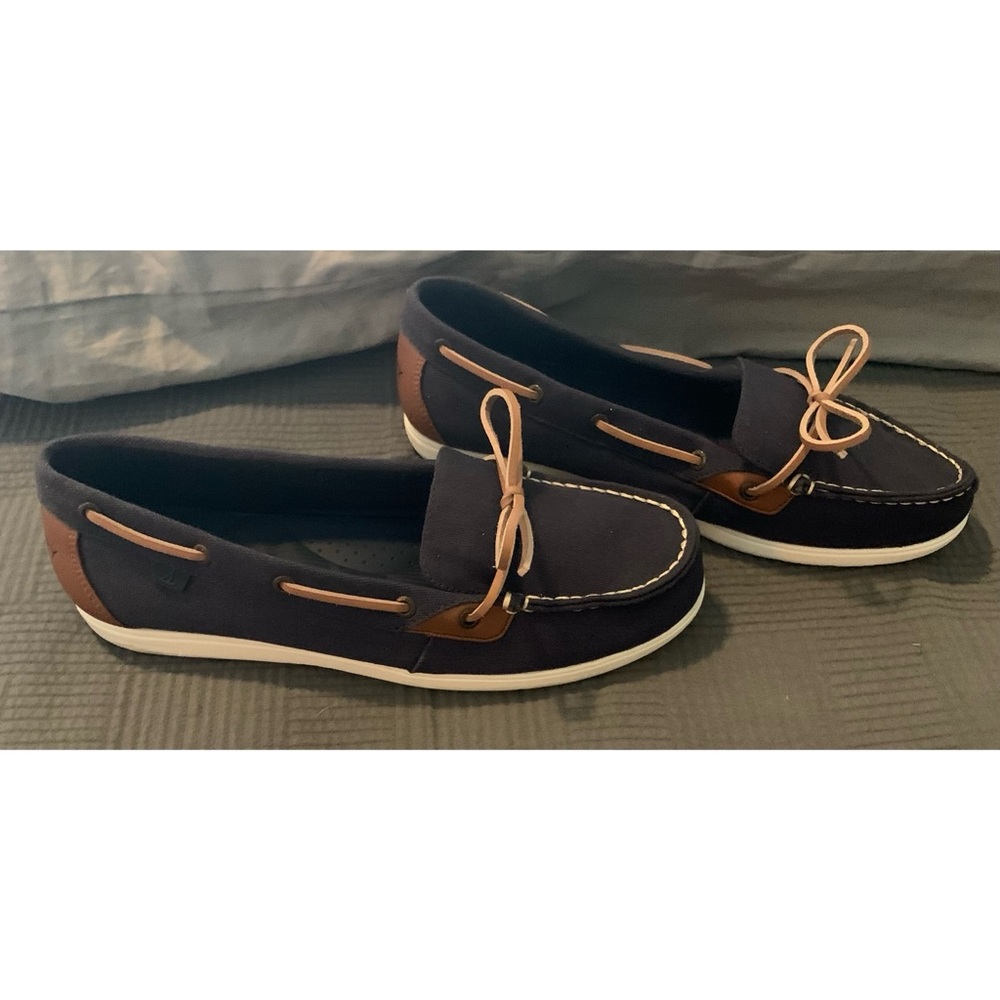 Women’s Sperry Topsider Shoes sz 9